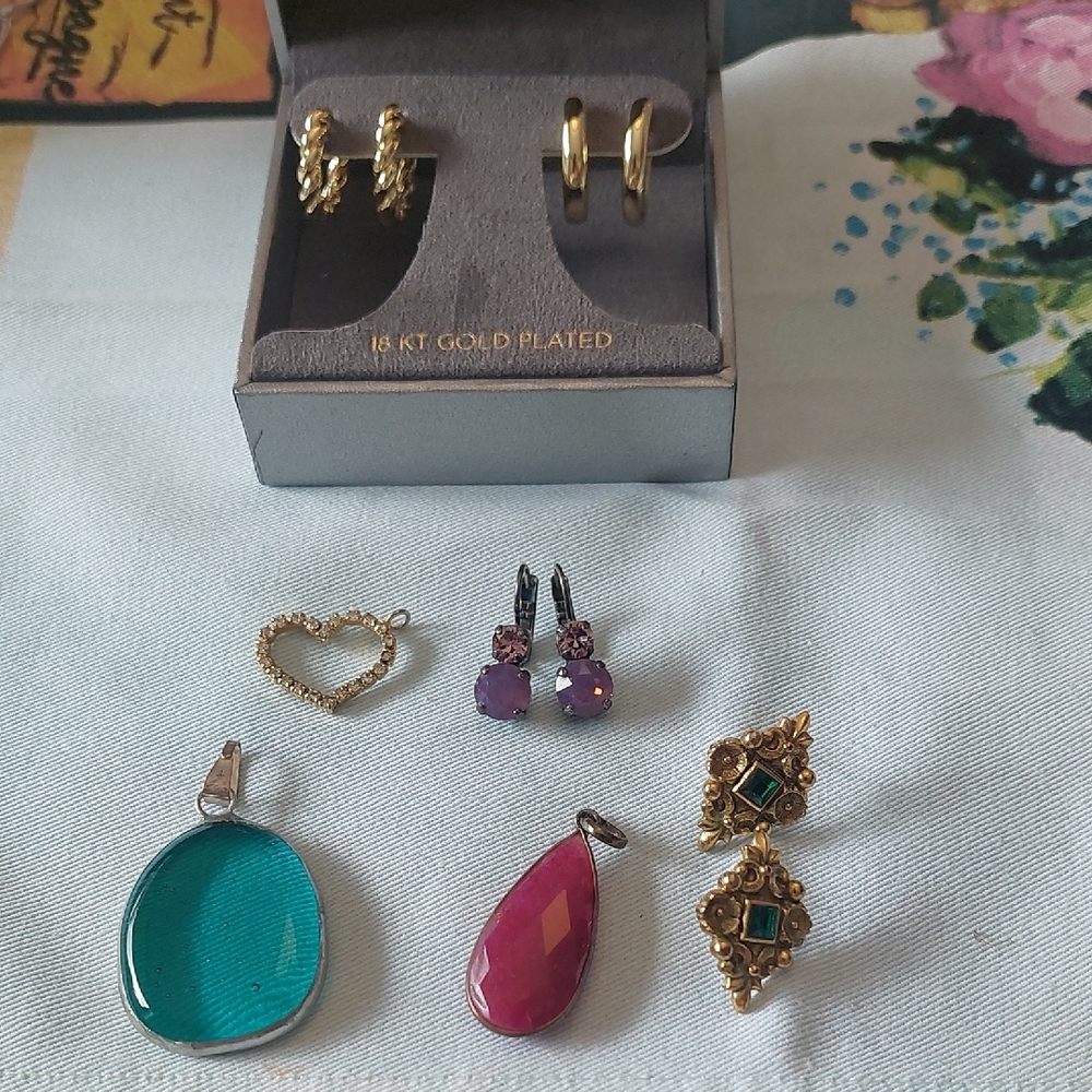 Elegant Gold and Purple Jewelry Set